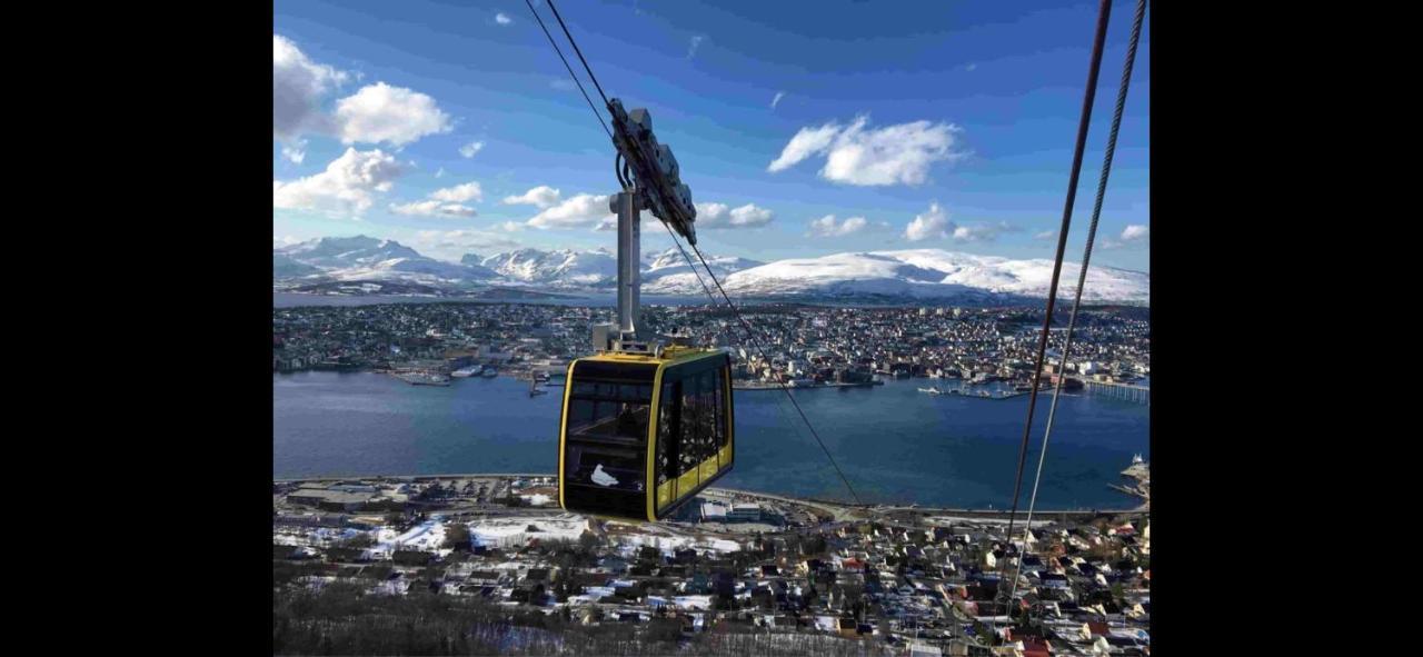 New! Modern - Central - Cozy Place By The Sherpa Stairs Tromsø Zewnętrze zdjęcie